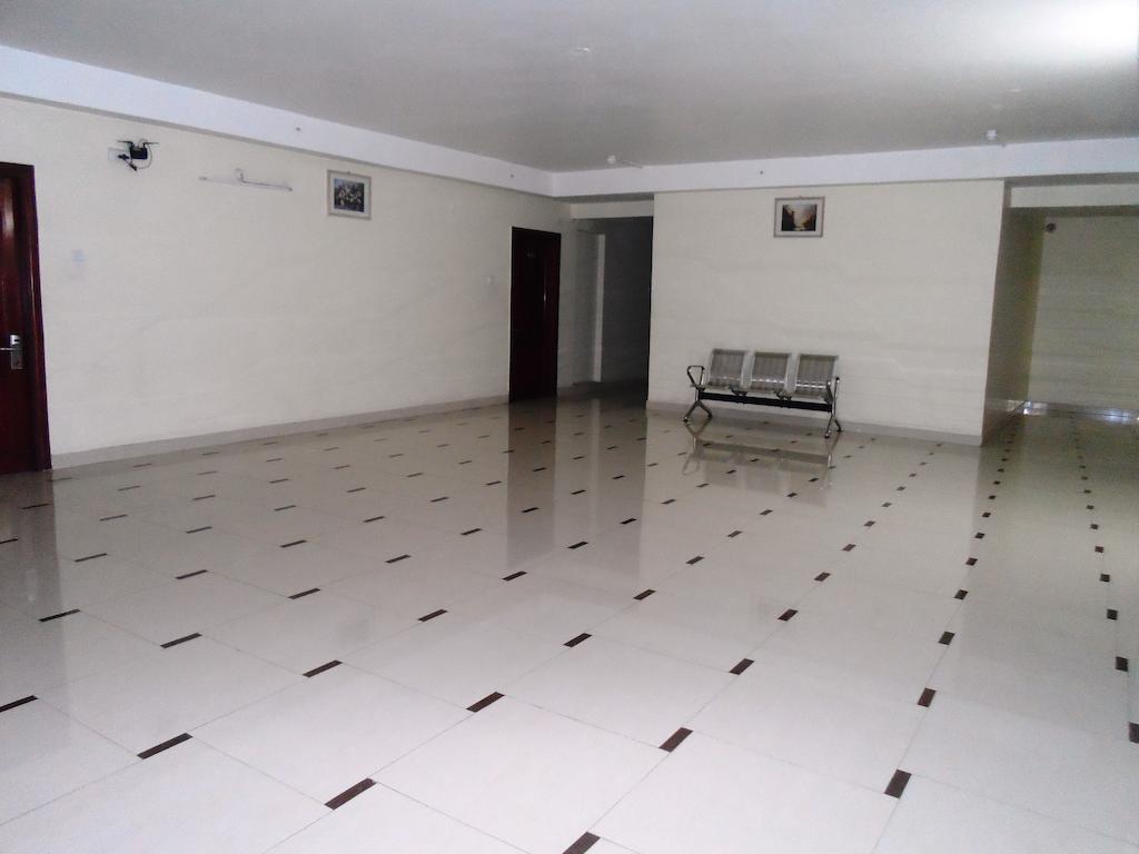 Psr Hotel Tirupati Esterno foto